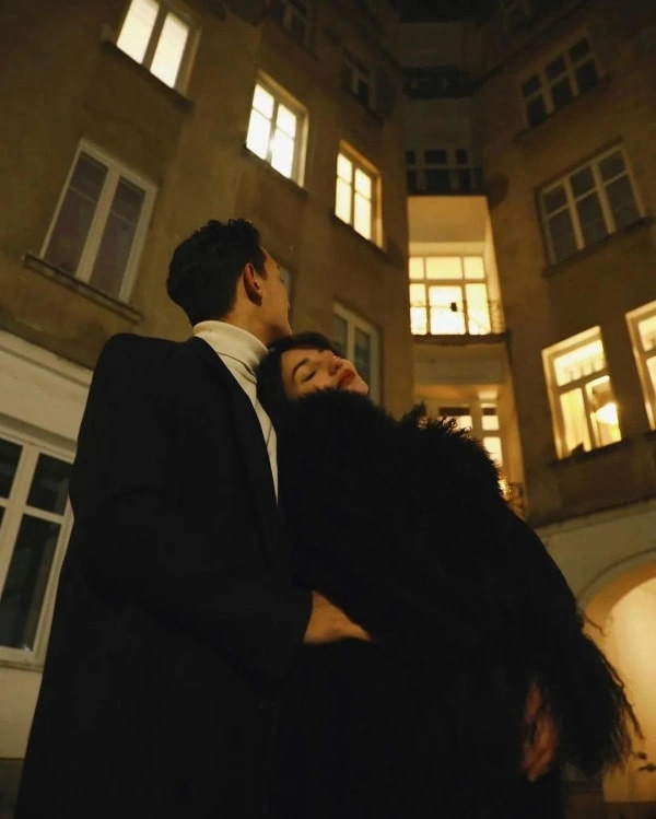 couple wear image